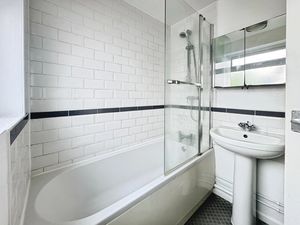 Queens Road- click for photo gallery